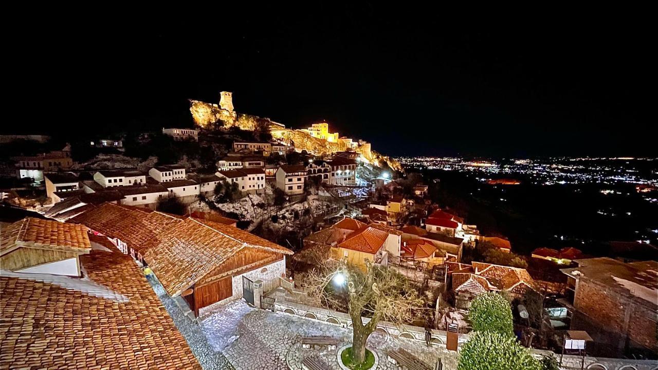 Hotel Panorama Kruje View On The Castle And The Old Town Екстериор снимка
